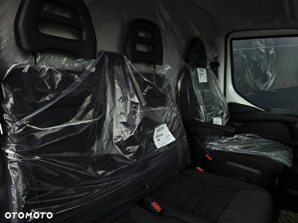 Iveco DAILY 35S18 HIMATIC - 16
