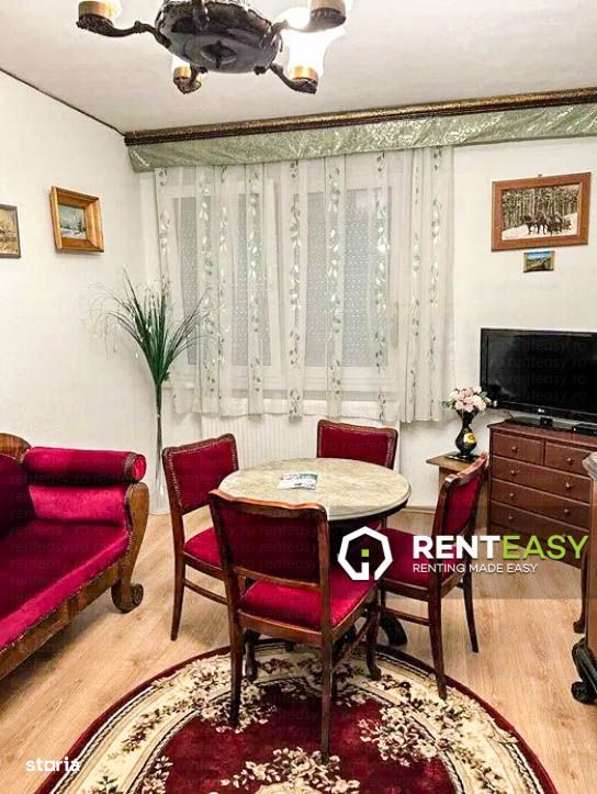 Apartament de vanzare cu trei camere situat in zona Piata Unirii