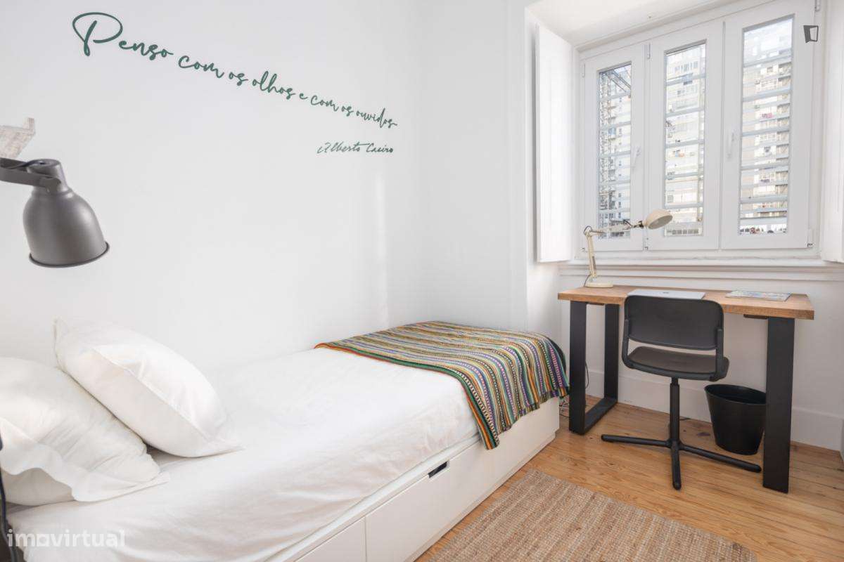 Quarto - localizado em Amoreiras Lisbon - Grande imagem: 4/10