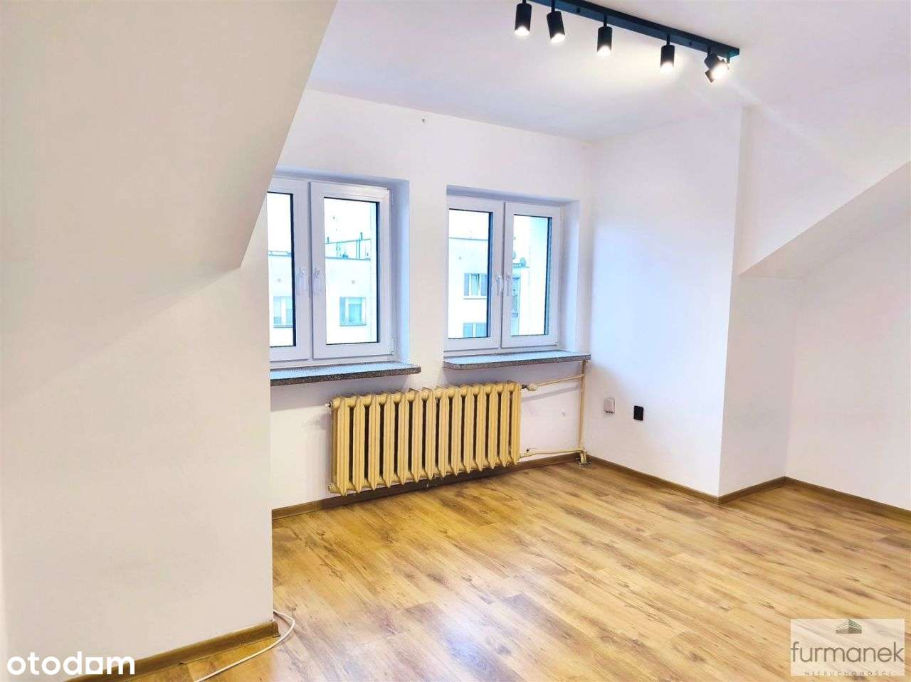 Komfortowa kawalerka w centrum miasta! - Pełny obrazek: 4/20