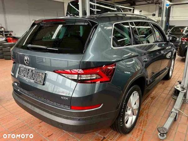 Skoda Kodiaq 2.0 TDI 4x4 Ambition DSG - 2