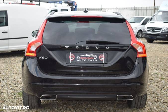 Volvo V60 D4 Kinetic - 5