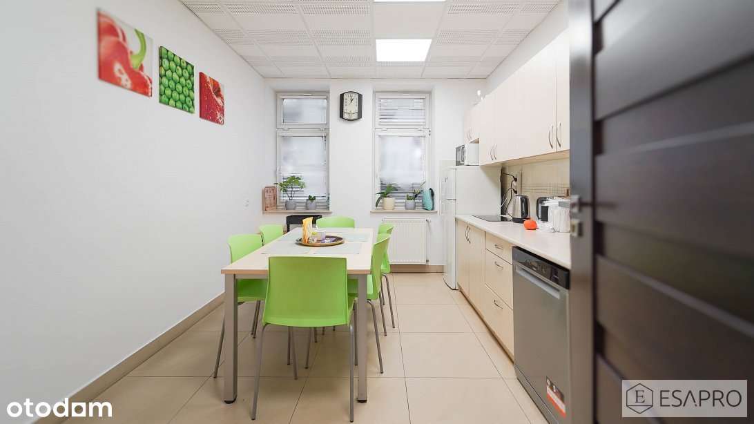 BUDYNEK BIUROWO - USŁUGOWY /WINDA/PARKING/ ŚRÓDMIEŚCIE-12