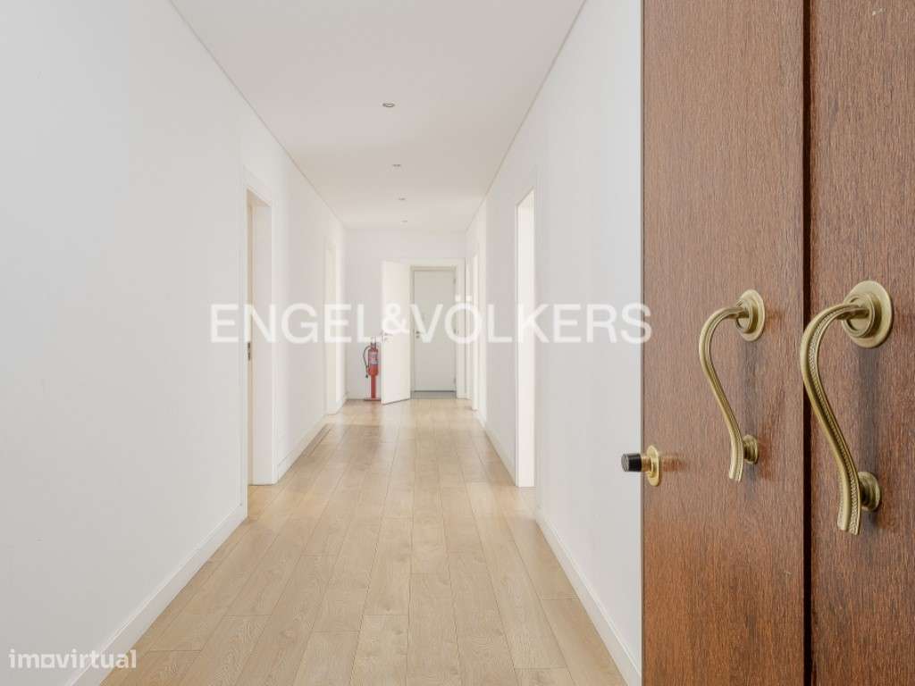 Escritorios junto ao Marquês de Pombal - Grande imagem: 5/30