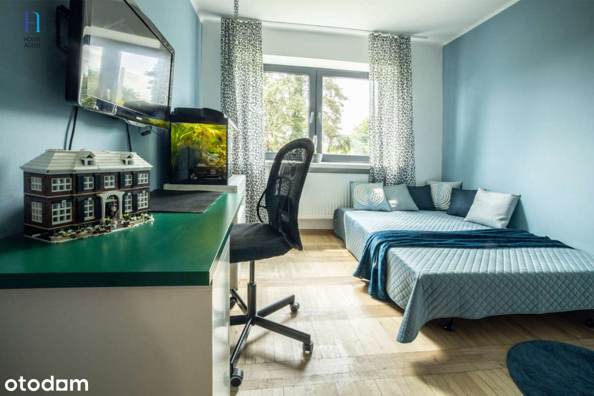 Duży dom -  600m od ścisłego centrum Łasku-7