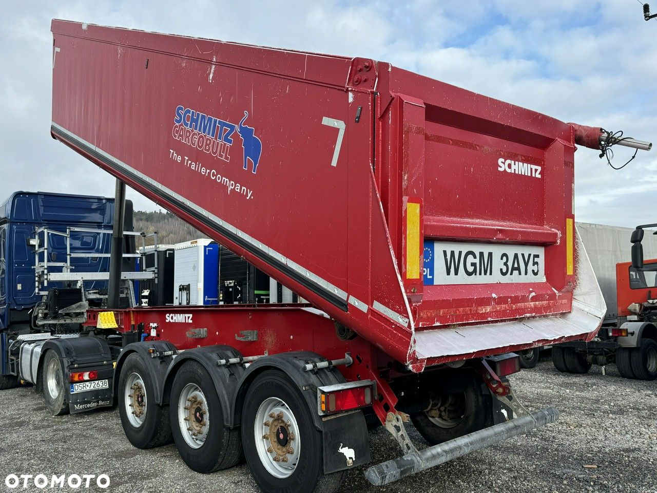 Schmitz Cargobull 33m Waga: 5700kg Ład.: 30300kg Góra: alu Dół: stal OKAZJA - 19