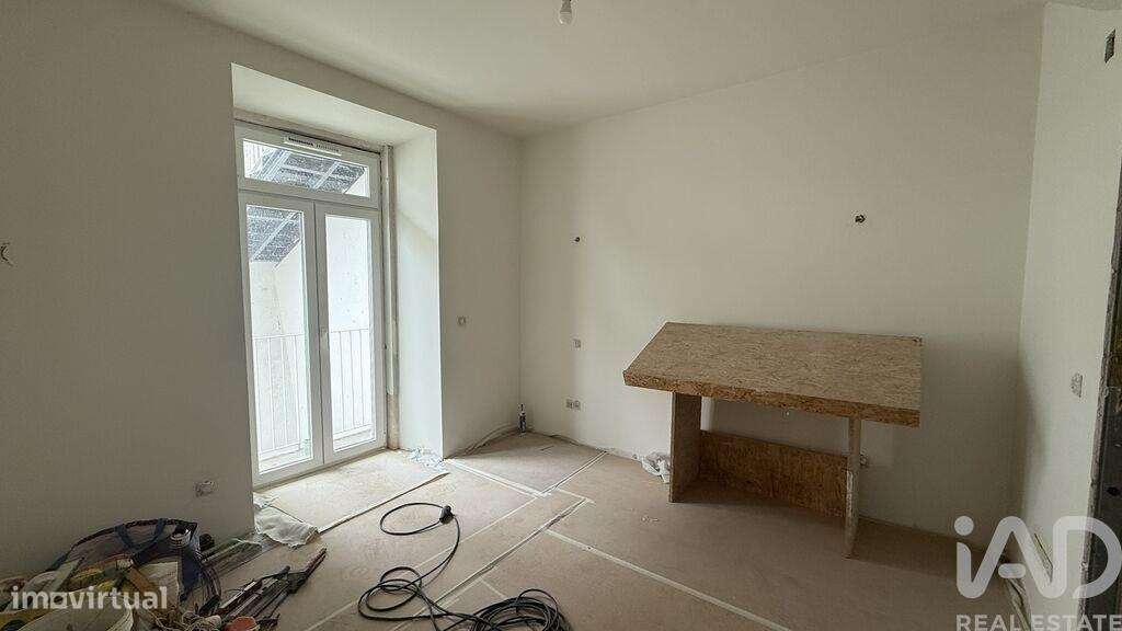 Apartamento T2 em Arroios de 94,00 m2 - Grande imagem: 5/12