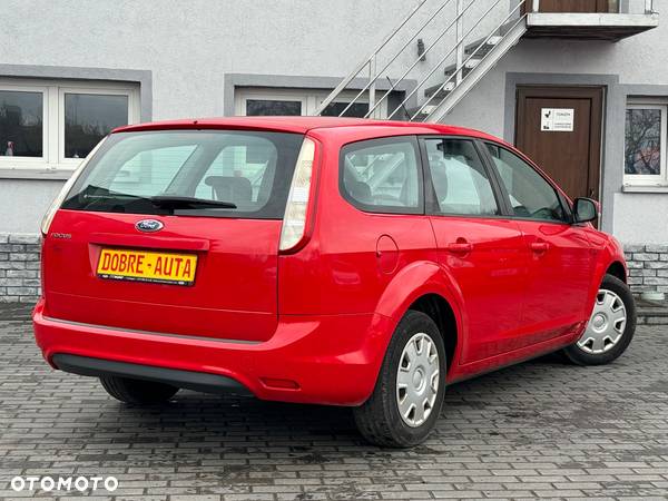 Ford Focus Turnier 1.6 16V Style+ - 20