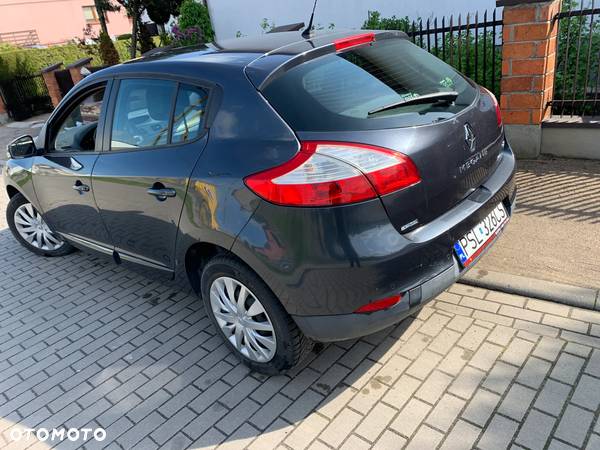 Renault Megane 1.5 dCi Business - 6