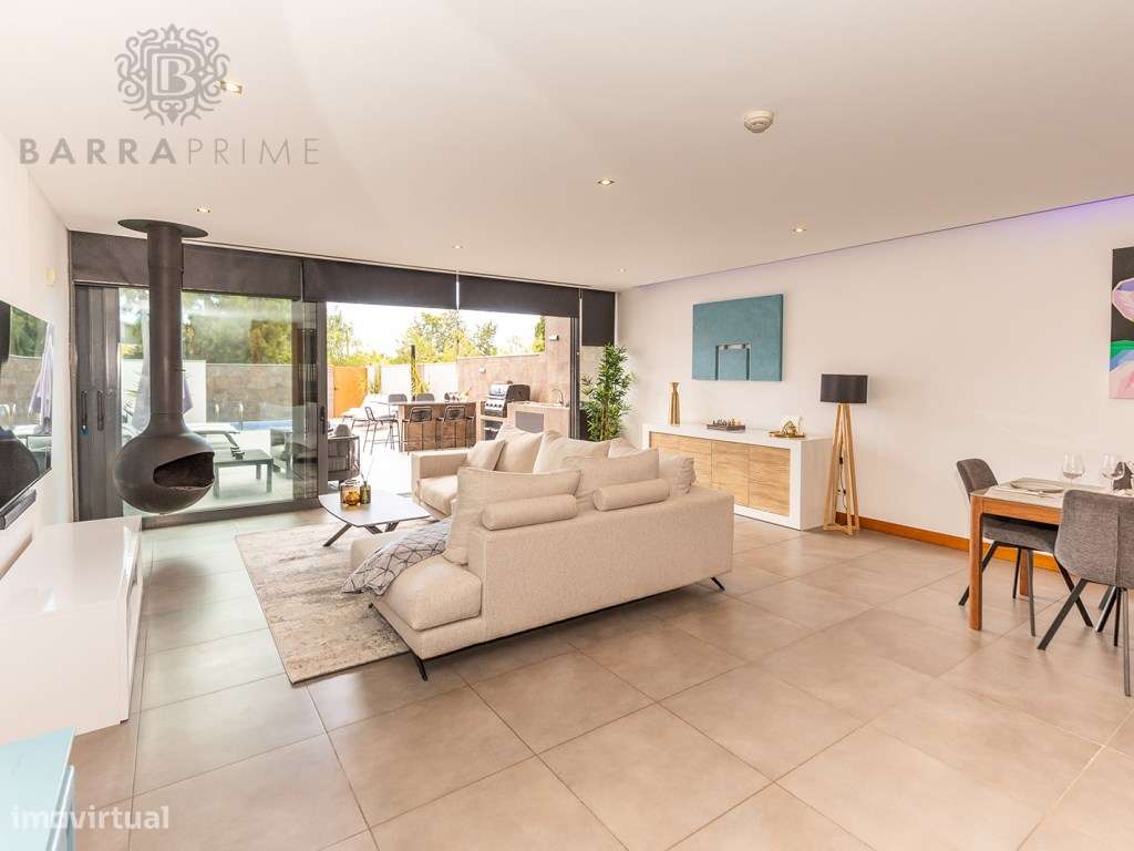 Moradia Geminada T3+1 com piscina privada, na SunRay Village, Almancil - Grande imagem: 4/22