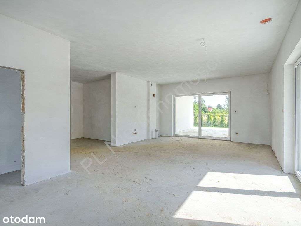 Parterowy Z Garażem Dwustanowiskowym !!!-2