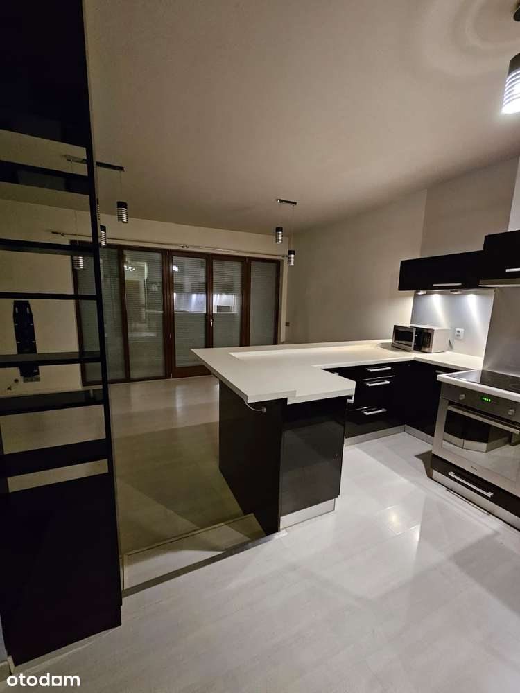 3 pokojowe mieszkanie z ogródkiem i tarasem w szeregowcu-1