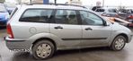 Dezmembram Ford Focus an 2002 - 1