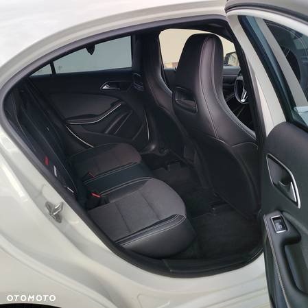 Mercedes-Benz Klasa A 180 BlueEfficiency Edition Style - 14