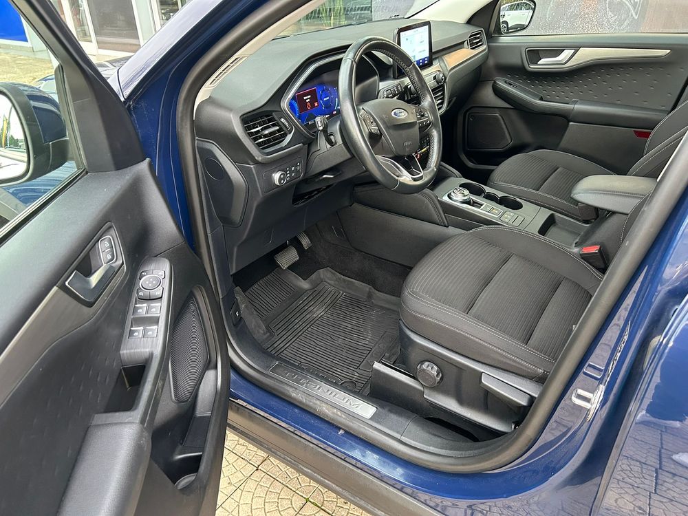 Ford Kuga - foto 8
