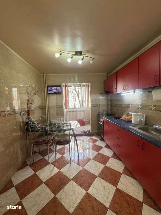 Apartament cu 3 camere, 72 mp, Buzoieni - Imagine principală: 4/13