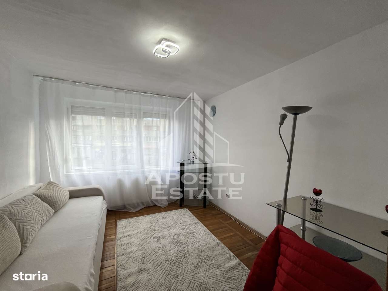 Apartament cu 3 camere, decomandat, etajul 1, zona Sagului - Imagine principală: 4/8