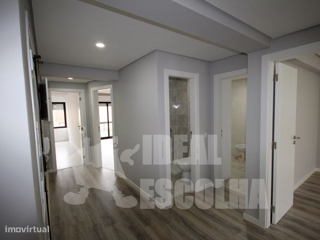 T3 AMORA 275 000€
TOTALMENTE RENOVADO.-11