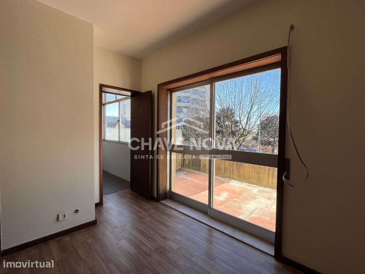 Apartamento T1 em Santa Marinha-8