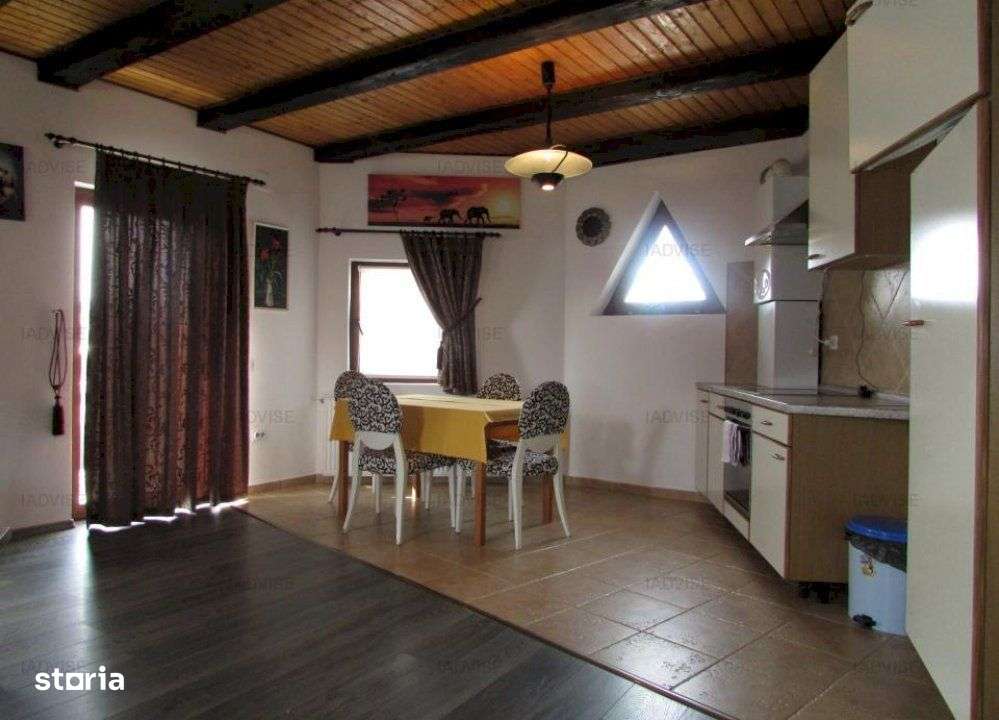 Casa superba utilata mobilata Rasnov, pretabila si pentru doua familii - Imagine principală: 5/19