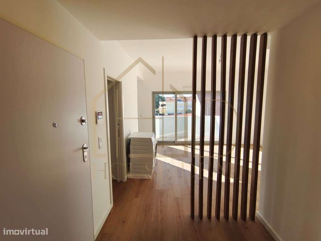 MODERNO Apartamento Duplex T3. Quinta do Conde-9