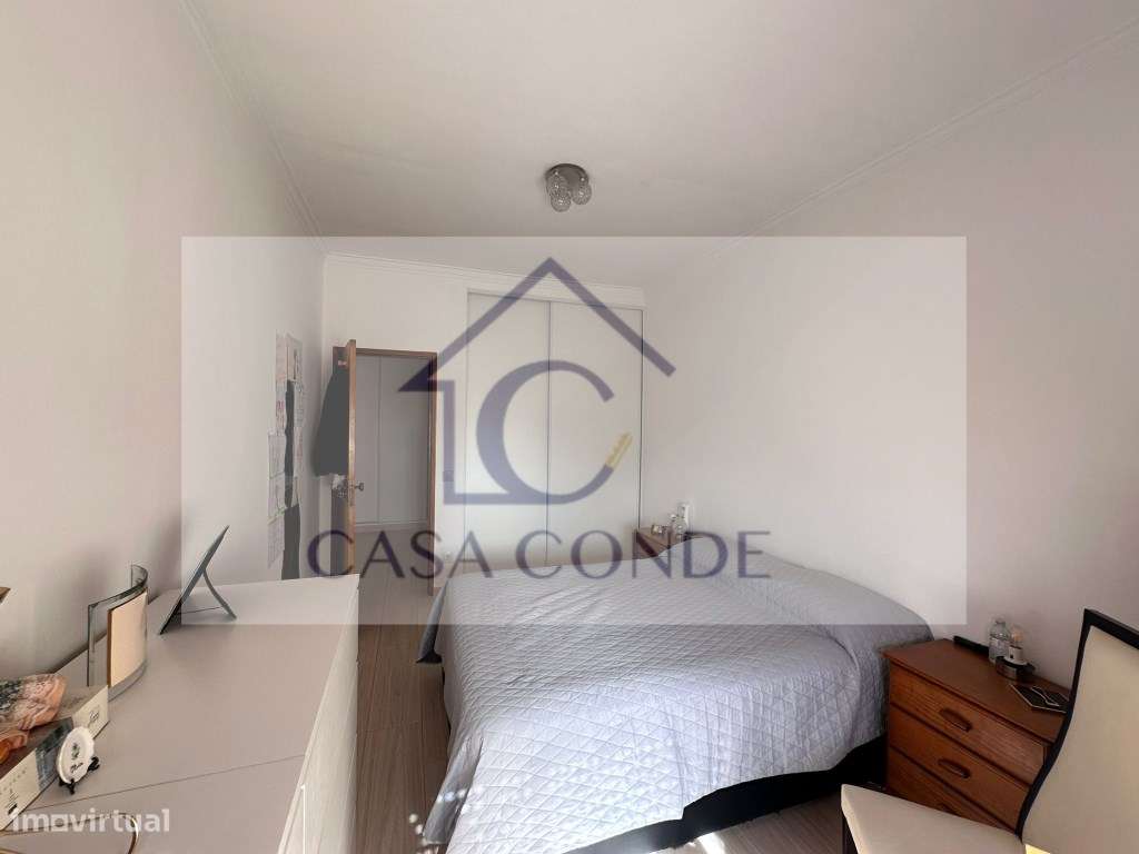 Apartamento T2 Totalmente Remodelado com Vista Privilegiada - Miratejo-11