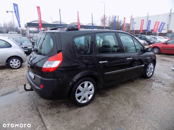 Renault Scenic - 3