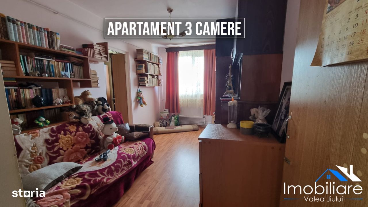 Apartament 3 camere, Petrosani, str. Saturn