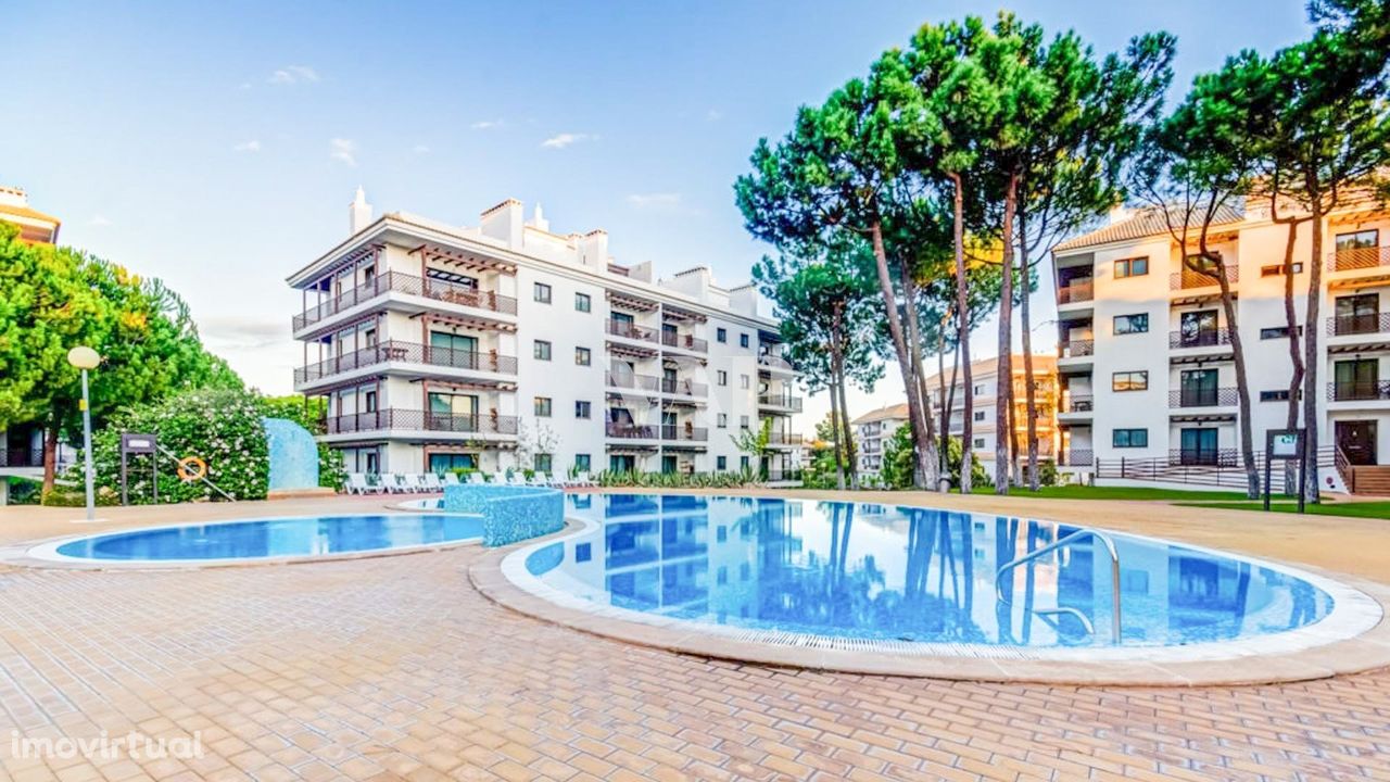 Apartamento T2 a 500m da praia da Falésia, nas Açoteias, Albufeira