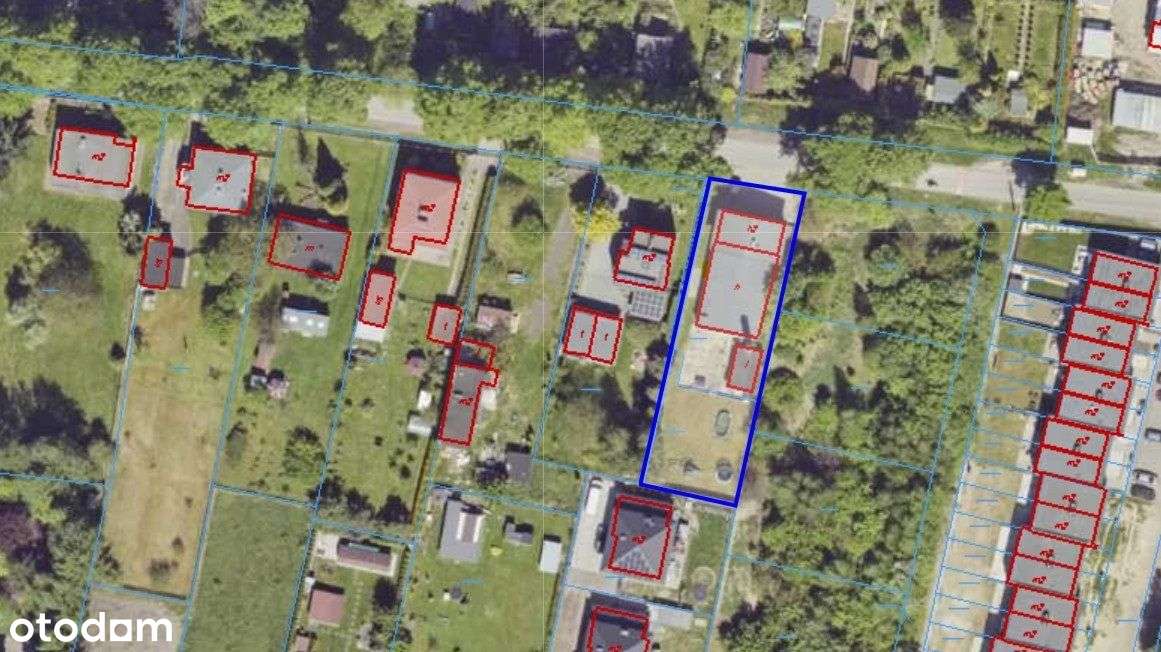 Dwa budynki. Mieszkalny i produkcyjno - magazynowy.-6