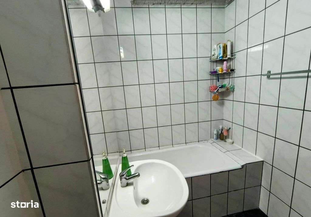 Apartament 4 camere de vanzare, central, decomandat, Stefan cel Mare-5