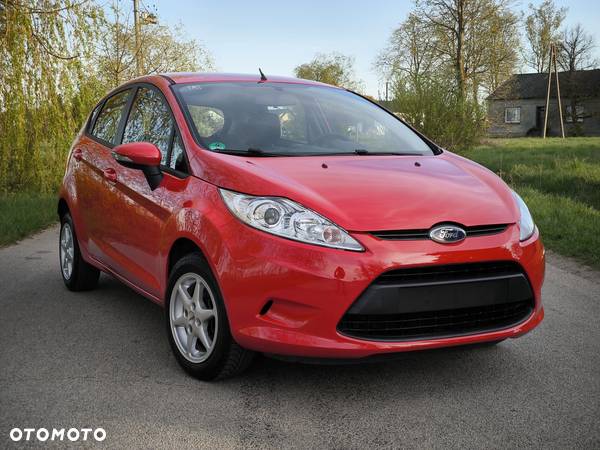 Ford Fiesta 1.25 Ambiente - 1