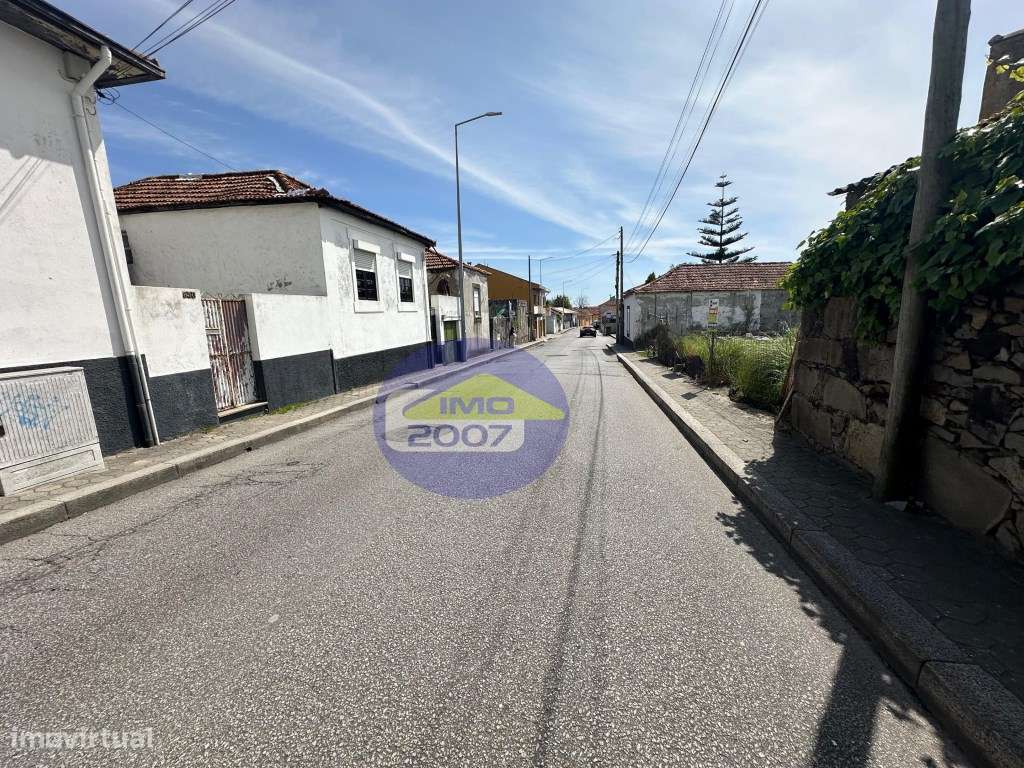Terreno na Madalena com vista mar e elevado potencial construtivo-12