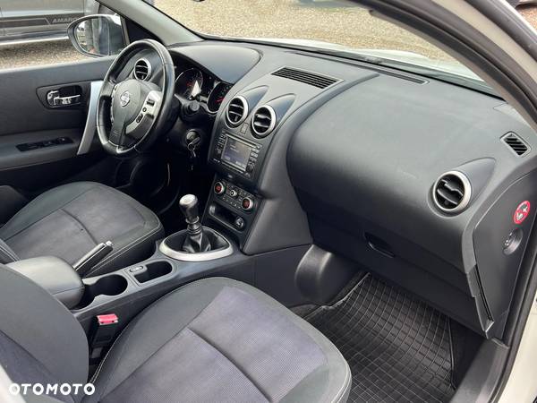 Nissan Qashqai+2 2.0 Tekna - 21