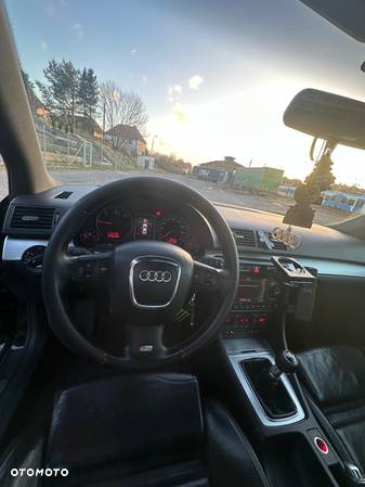 Audi A4 Avant 2.0 TDI DPF - 6