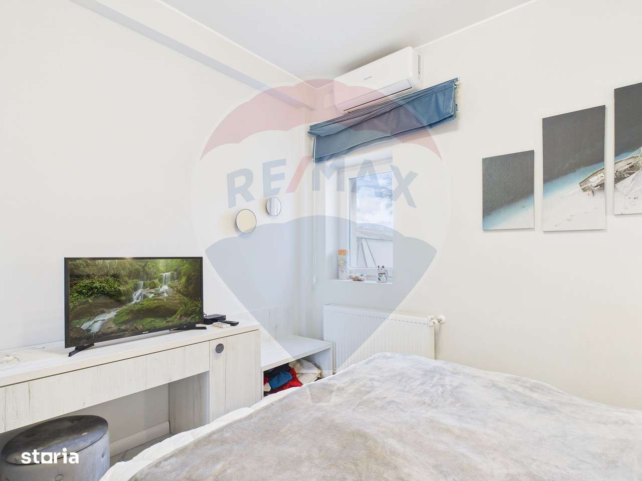 Casă / Vilă cu 5 camere de vânzare în zona Central-6