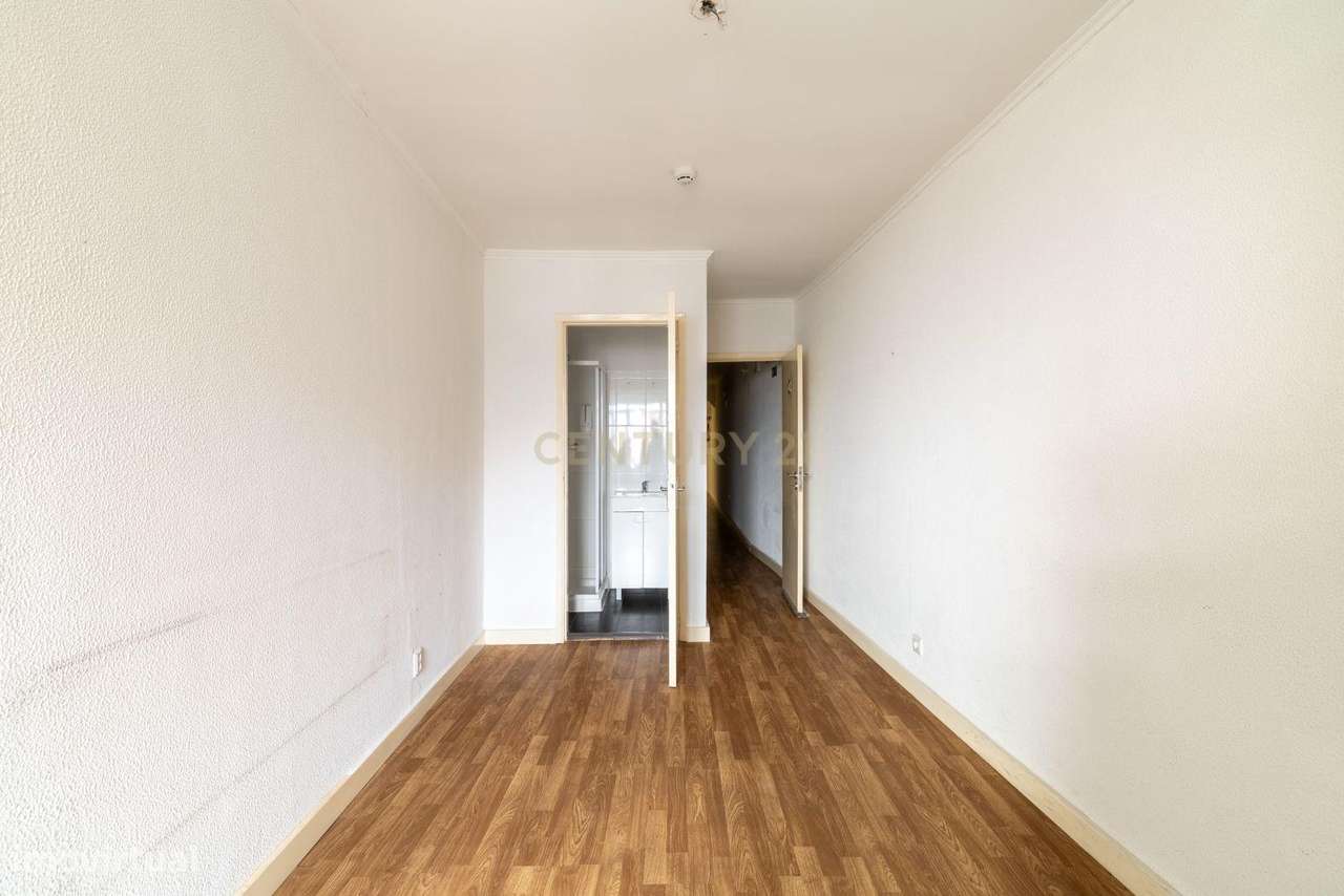 Prédio no Centro do Porto | Rua Conde de Vizela-16