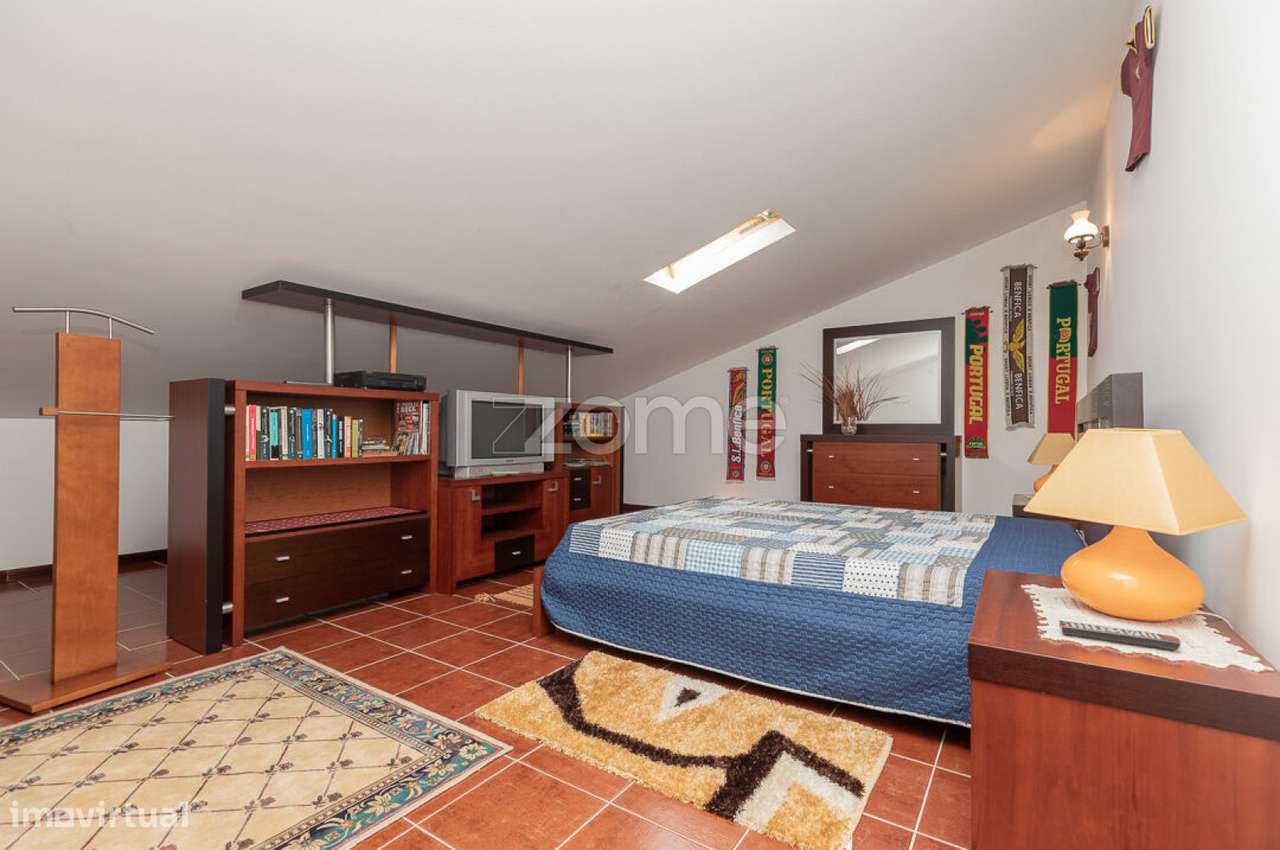 Apartamento T3+2 com Garagem| Cernache, Casconha-33