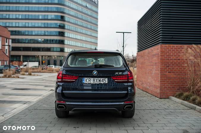 BMW X5 xDrive40e - 8