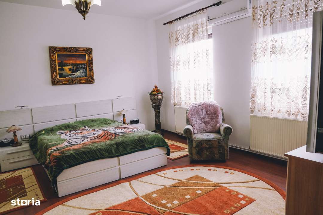 Casa renovata integral 4 camere + garaj | Piata Cluj, Str. Paris, Sibi-15