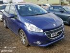 Dezmembrez Peugeot 208 1.4 diesel 2014 - 1