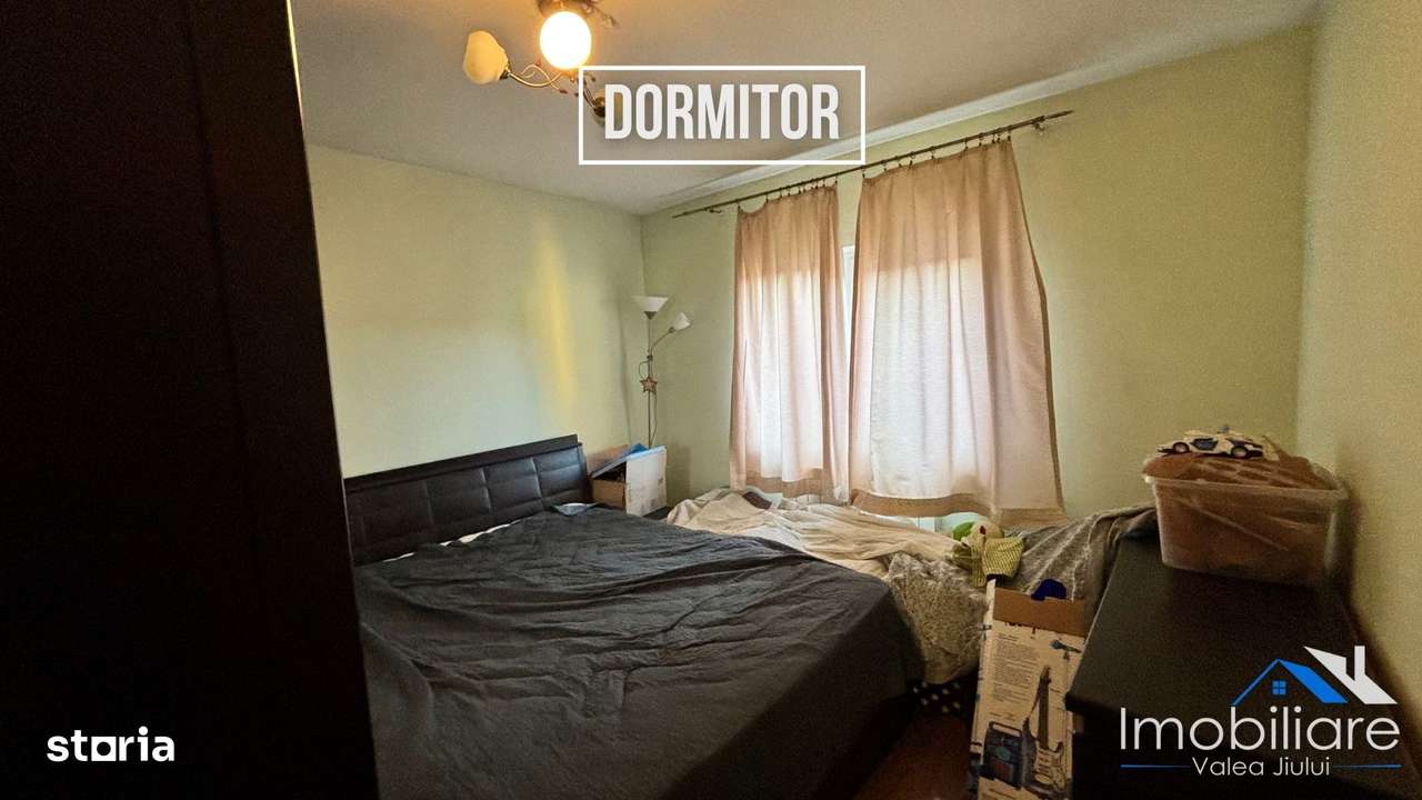 Apartament 2 camere – Petrila, Str. Minei - Imagine principală: 4/8