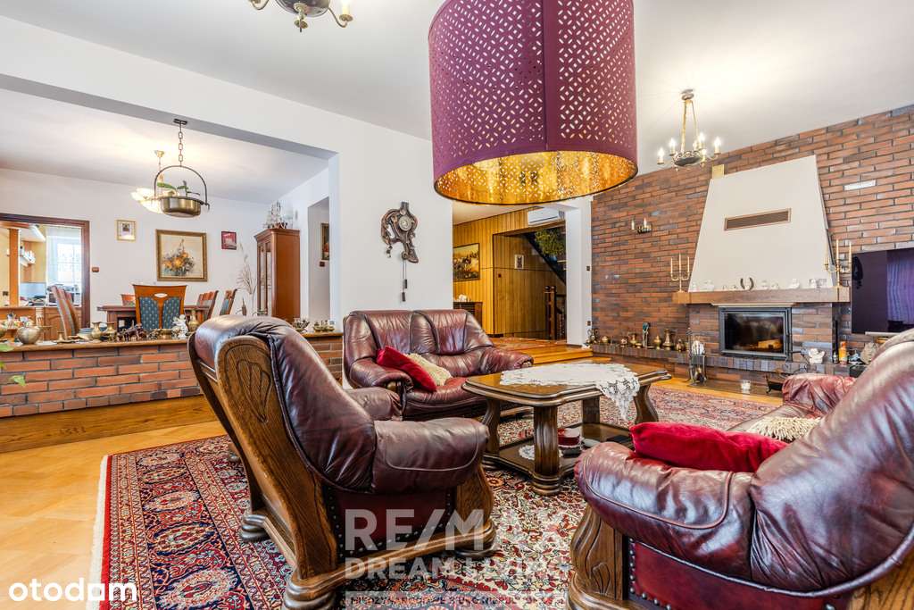 Przestronny dom  320 m² na dużej działce 3000 m²-7