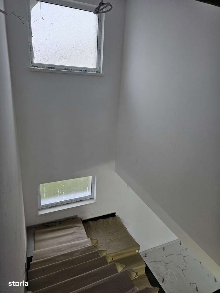 CASA 5 CAMERE - LUMINA-13