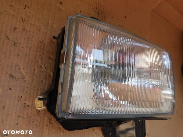 Lampa Przód Prawa ISUZU TROOPER OPEL MONTEREY - 5