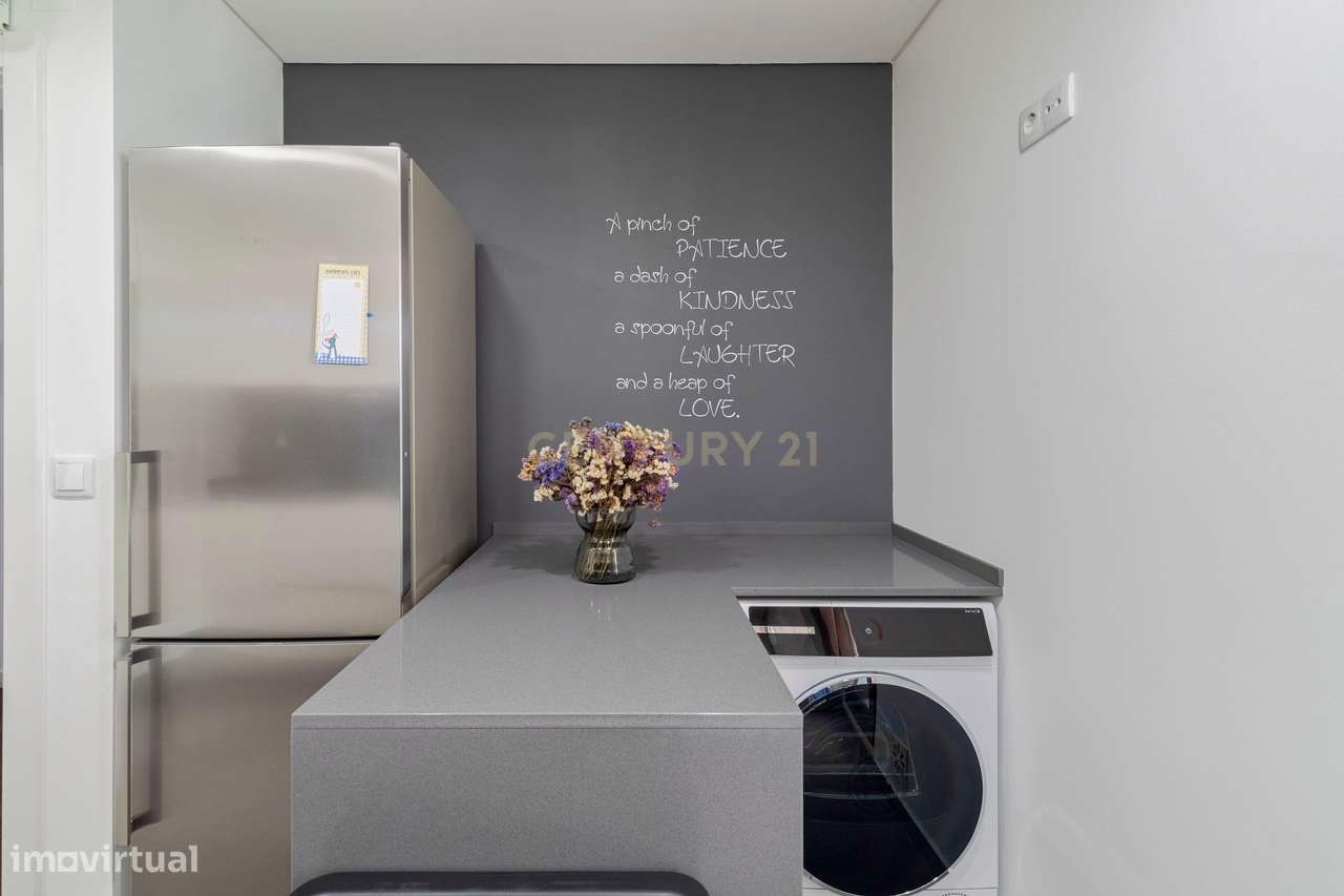 Viva o sonho fantástico T-1 a 10 minutos da Praia-14