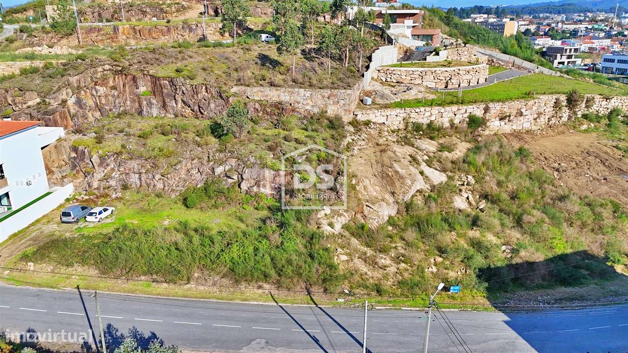 Terreno Para Construção  Venda em Freamunde,Paços de Ferreira - Grande imagem: 4/9