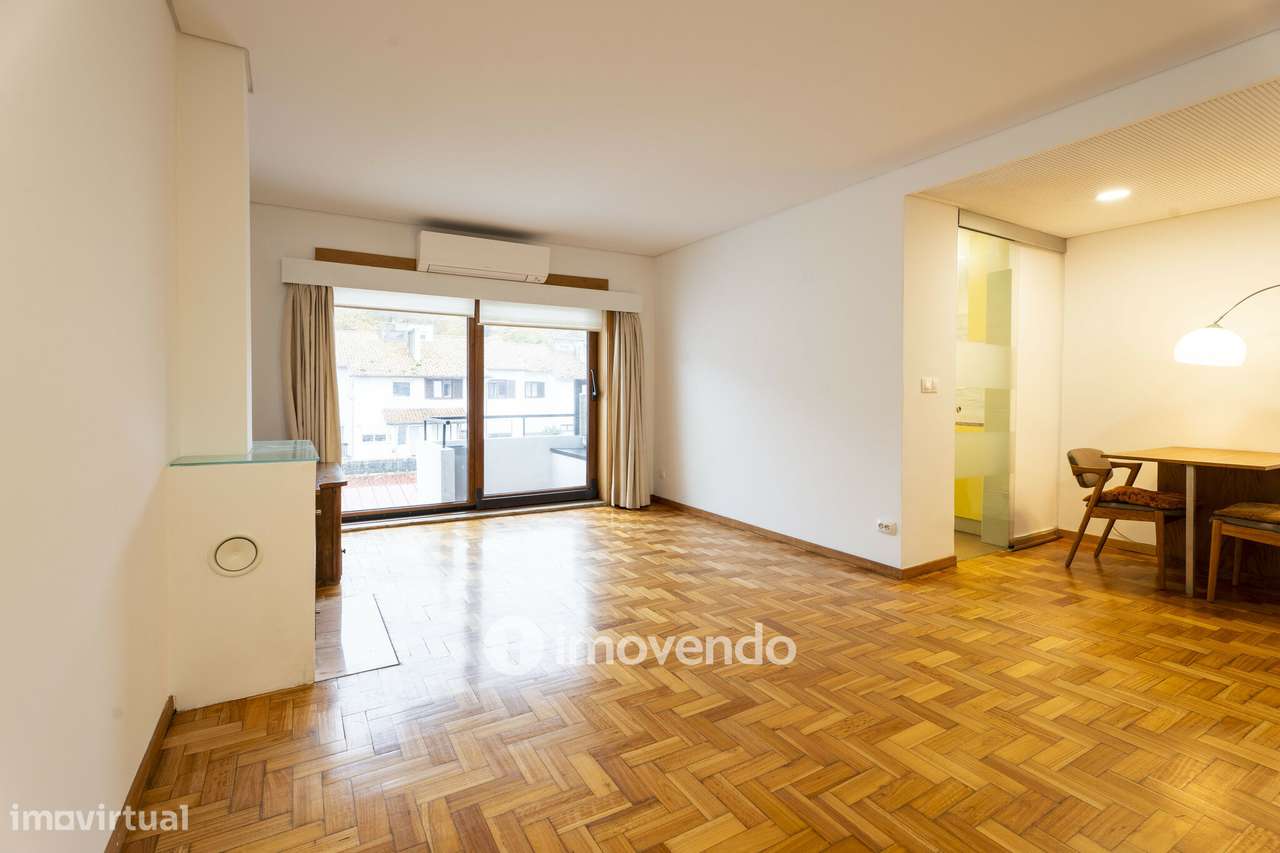 Apartamento T2 pronto a habitar, com garagem, na Senhora da Hora - Grande imagem: 4/32