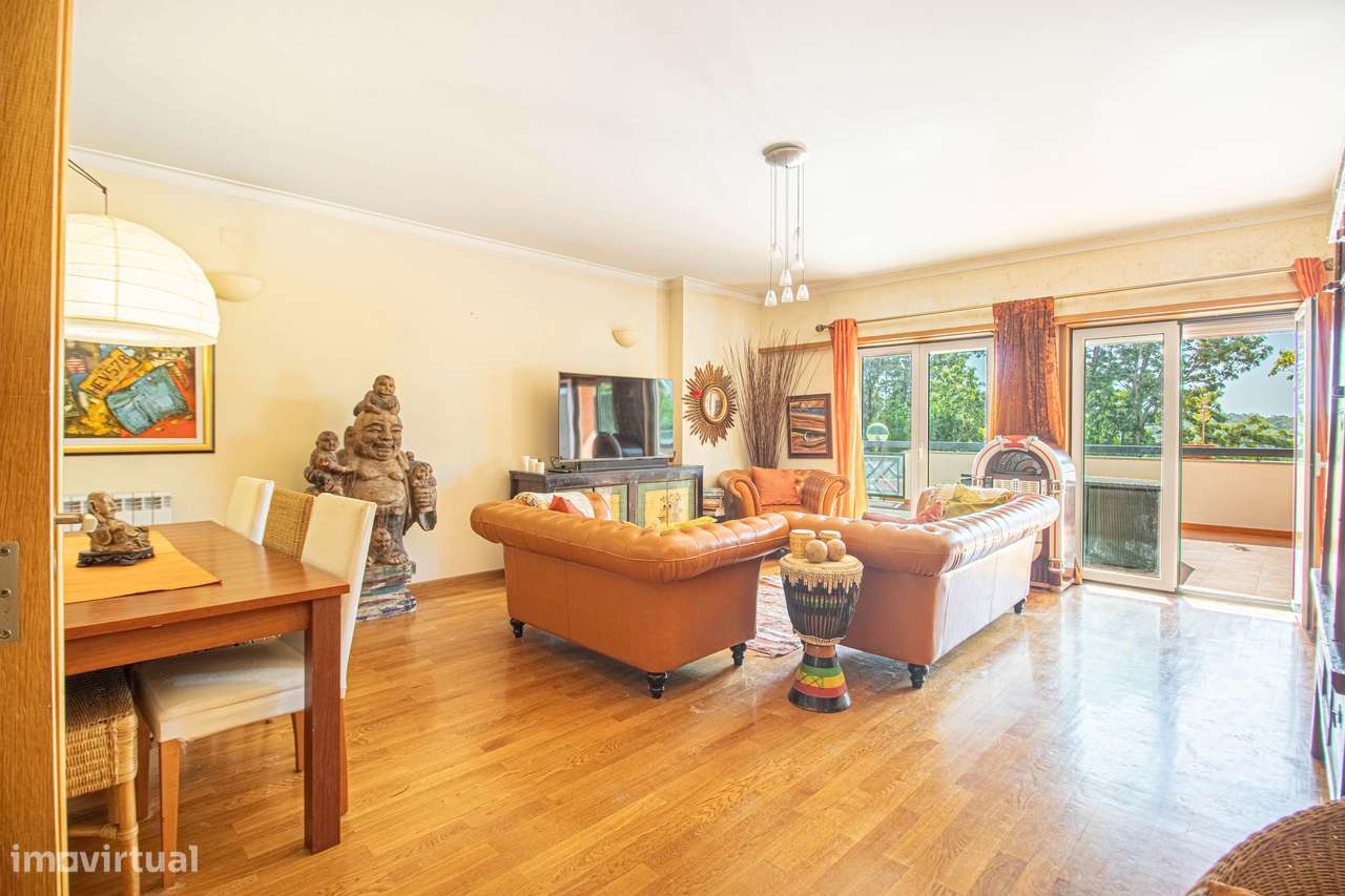 Apartamento T2+1 com terraço-3