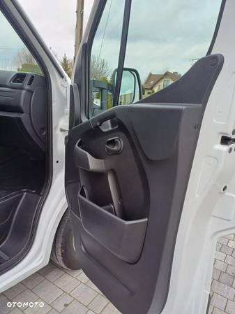 Renault Master 2021r kabina maxxi 10palet - 28